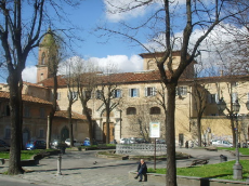 Piazza e complesso di San Niccolò