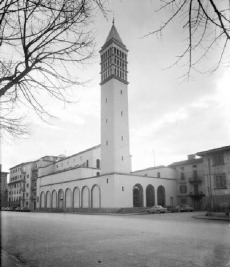 Chiesa di San Bartolomeo bombardata nel 1944